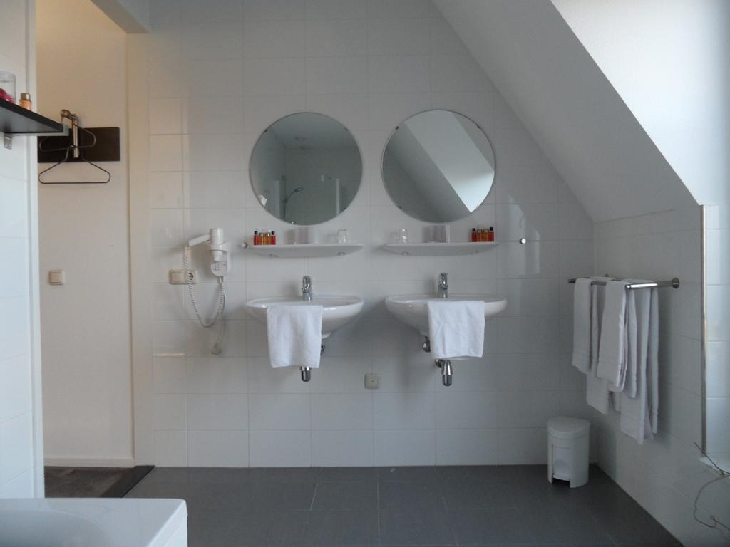 Parkhotel Auberge Vincent Нунен Екстериор снимка