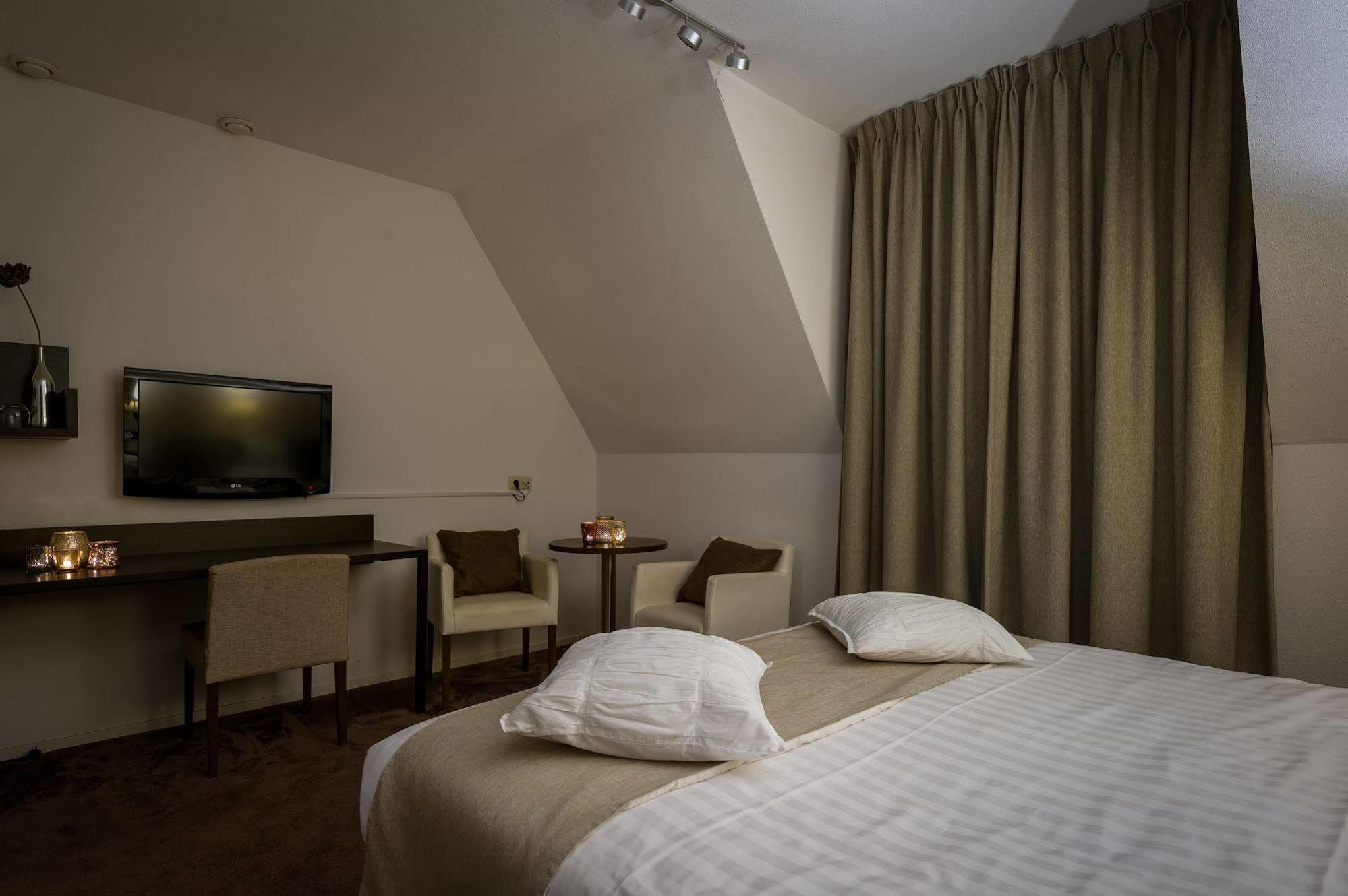 Parkhotel Auberge Vincent Нунен Екстериор снимка